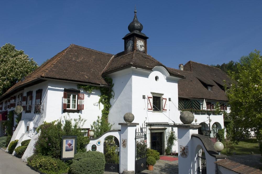 Pörtschach am Wörthersee Hotel Schloss Leonstain מראה חיצוני תמונה