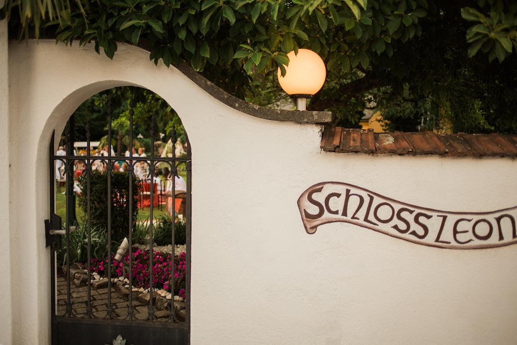 Pörtschach am Wörthersee Hotel Schloss Leonstain מראה חיצוני תמונה
